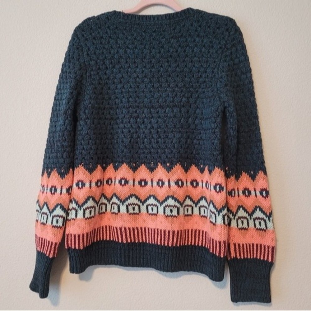 Victoria's Secret Cable-Knit Sweater Size Large - Picture 2 of 5